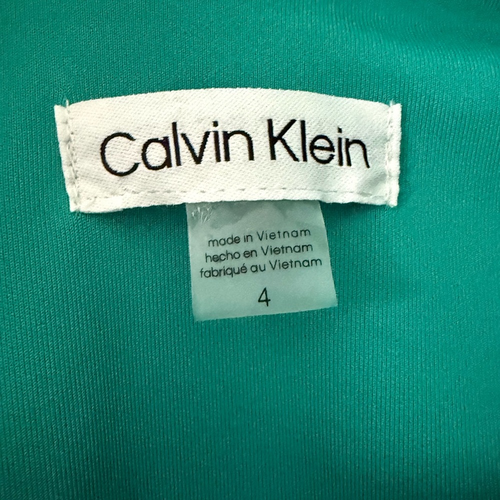 Calvin Klein Vibrant Teal Apparel